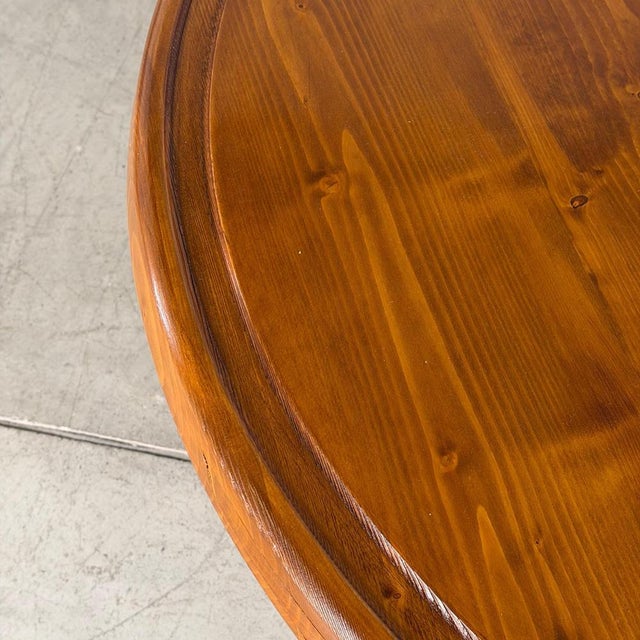 Round Pine Coffee Table in the style of Charlotte Perriand for Les Arcs, France, 1960s For Sale - Image 15 of 18