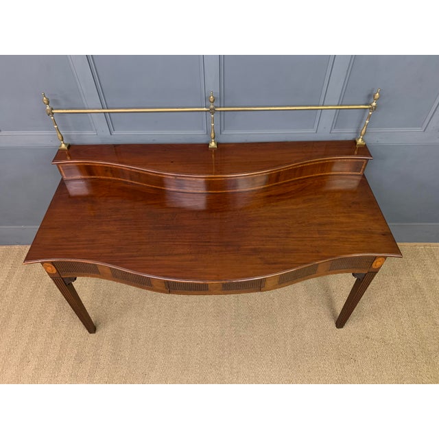 George III Serpentine Mahogany Serving Table, 1790 For Sale - Image 6 of 18