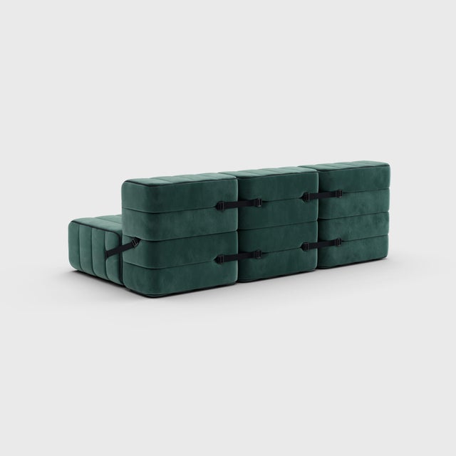 Contemporary Curt Modular Set - Flexible 3-Seater - Barcelona - Serpentine - V3347/39 (Green) by Ambivalenz, Set of 6 For Sale - Image 3 of 5