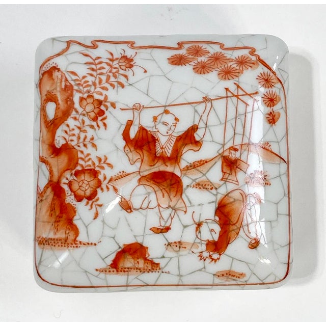 Mid 20th Century Vintage Asian Motif Porcelain Lidded Box For Sale - Image 5 of 10