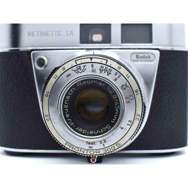Mid 20th Century German Kodak Retinette Ia Film Camera With Schneider-Kreuznach Reomar Lens For Sale - Image 4 of 7