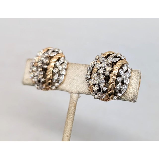 1950s Vintage 1954 Signed Crown Trifari Ad Piece Goldtone & Clear Rhinestone Flower Clip Earrings-2 Pieces For Sale - Image 5 of 8