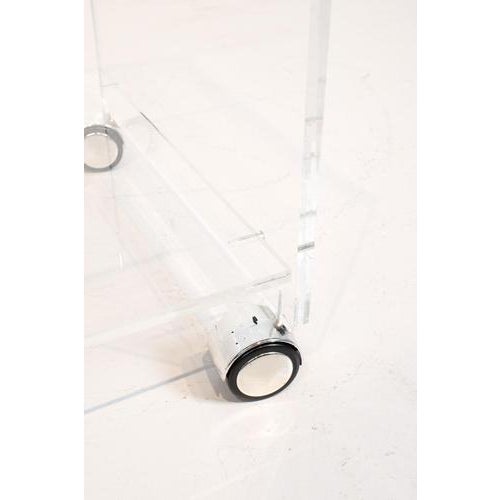 Trolley in Acrylic Glass For Sale - Image 6 of 7