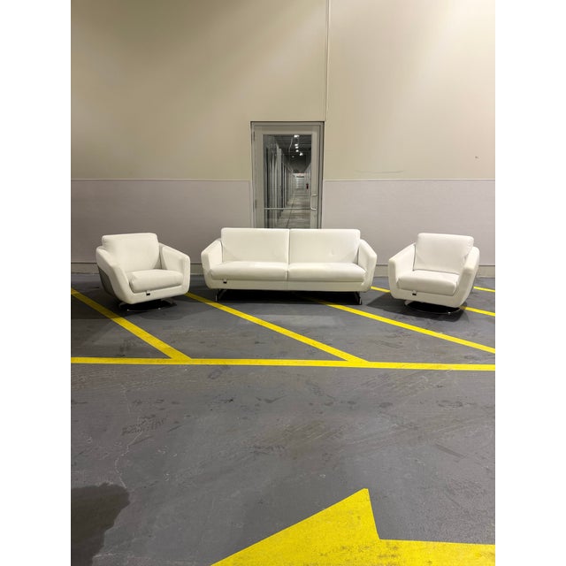 2010s Zuri Modern Designer Sofa and Lounge Chair Set – Original Luxury Collection For Sale - Image 5 of 6