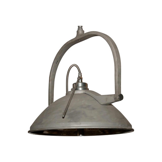 Custom Surgical Pendant Lamp For Sale - Image 12 of 14