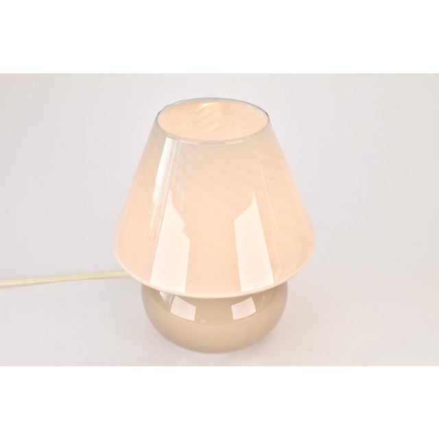 Mid 20th Century Mid Century Modern Venini Style Taupe Glass Mushroom Table Lamp For Sale - Image 10 of 10
