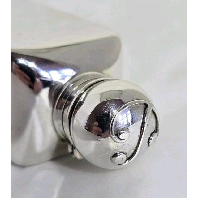 Metal Antique Edwardian Sterling Silver Gilt Scent Bottle from Alfred Clark, 1904 For Sale - Image 7 of 18