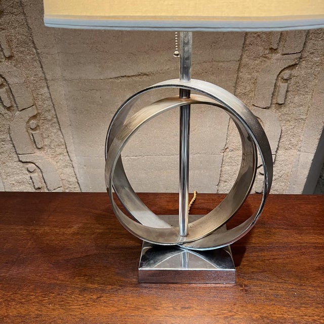 1970s Concentric Chrome Ring Table Lamp Mexico City For Sale - Image 9 of 10