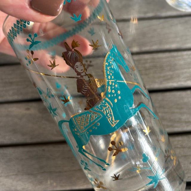 Georges Briard Mid 20th Century Arabian Nights Persian Polo Players MCM Hi Ball Glasses For Sale - Image 4 of 8