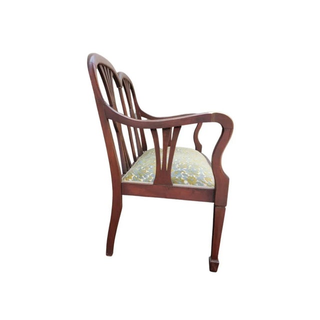 1930s 1930s Federal Style Mahogany and Crewel Upholstered Settee For Sale - Image 5 of 9