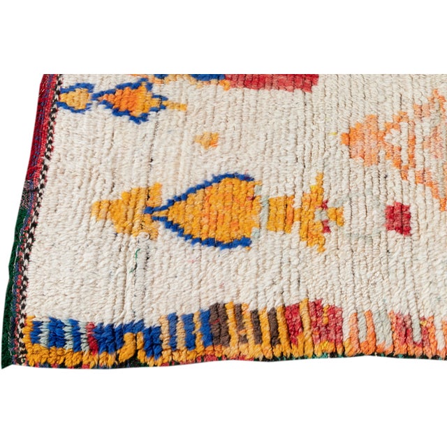 1960s Vintage Tribal Ivory Moroccan Wool Scatter Rug For Sale - Image 5 of 10