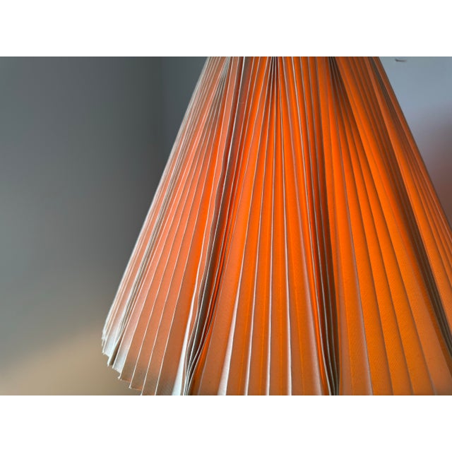 Late 20th Century Auger Sea Shell Shaped Turned Wood Table Lamp With Inverted Knife Pleat Shade For Sale - Image 9 of 11