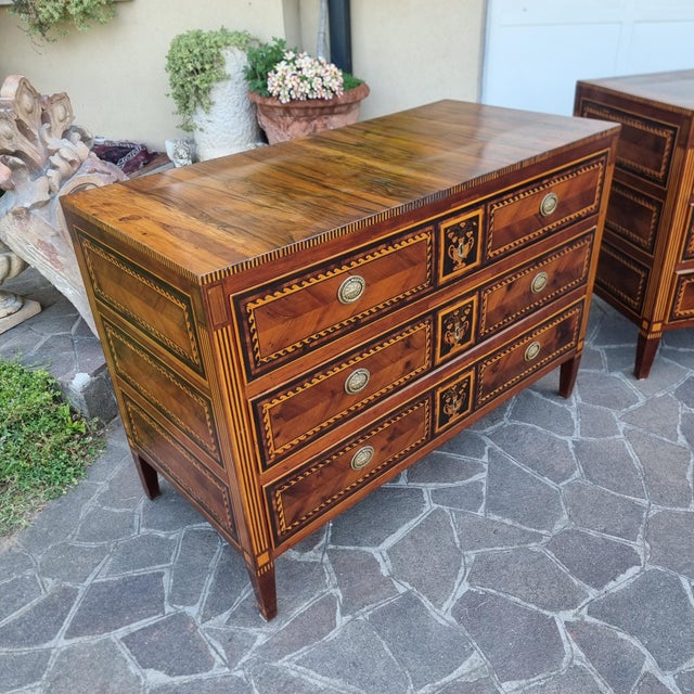 Antique Neapolitan Directoire Chests of Drawers in Walnut, 1760, Set of 2 For Sale - Image 9 of 16