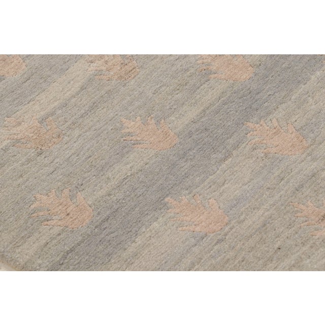 2020s Rug & Kilim’s Custom Geometric Silver-Gray and Green Wool Runner – “youngste” For Sale - Image 5 of 10