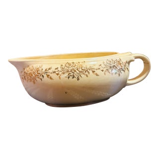 1944 Taylor, Smith & Taylor (Ts&t) Gilt Filigree Gravy Boat For Sale
