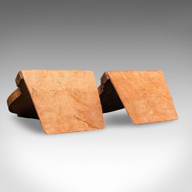 Pair of Small Vintage Baroque Revival Bookends, Italian, Giltwood, Book Rest For Sale - Image 9 of 9