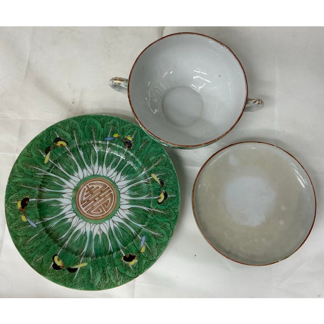 Antique Chinese Export Famille Verte Covered Cup and Under-Plate Set For Sale In Providence - Image 6 of 12