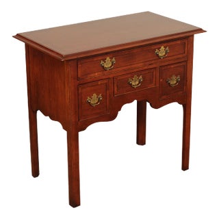 1990s Hekman Furniture Georgian Style Banded Mahogany Lowboy For Sale