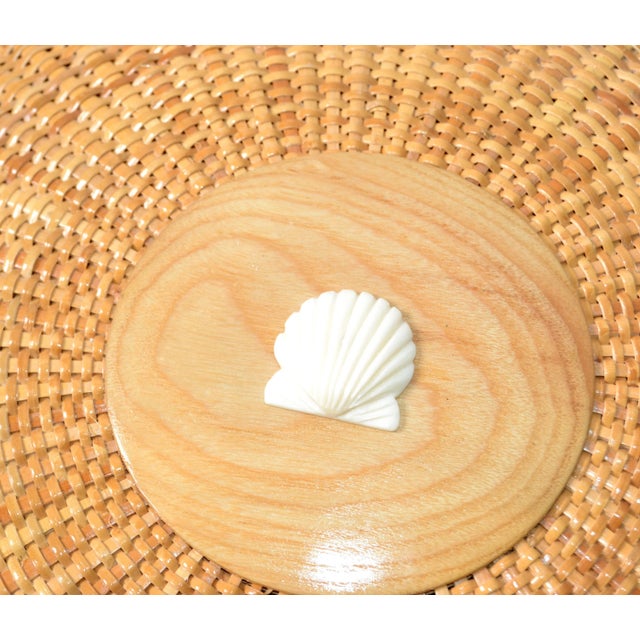 Tan Vintage Lidded Basket Handmade Bamboo & Handwoven Rattan Nautical Seashell 1980 For Sale - Image 8 of 13