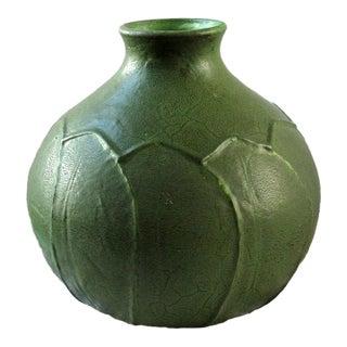 Grueby Pottery Vase Boston Carved Leaves Artist Signed Fg 1904 For Sale