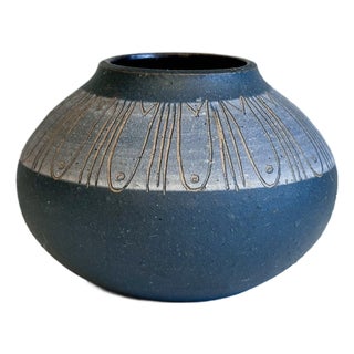 Studio Ceramic Vase with Incised Fish Decoration by Ulli Wittich-Großkurth, Jena, Germany, 1950s For Sale