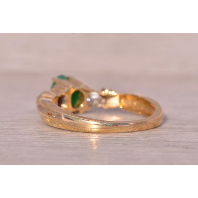 The Cork: Emerald and Natural Diamond Ring in Yellow Gold For Sale In Philadelphia - Image 6 of 11