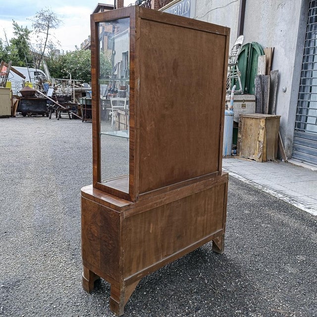 Italian Art Deco Display Cabinet For Sale - Image 6 of 18