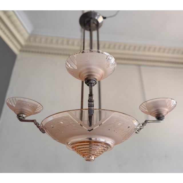 Art Deco Chandelier in Salmon-Colored Sandblasted and Polished Clear Glass from Muller Frères For Sale - Image 17 of 18