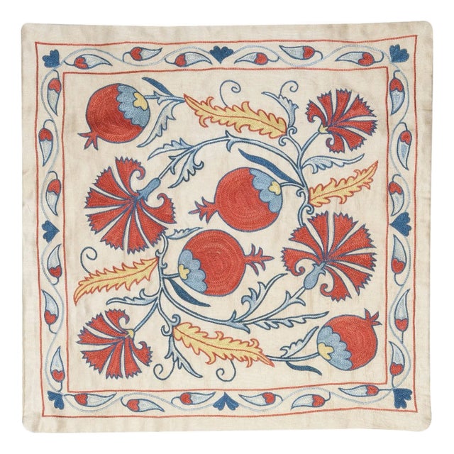 20"x20" 100% Silk Cushion Cover. Embroidered Pillowcase. New Throw Pillow For Sale