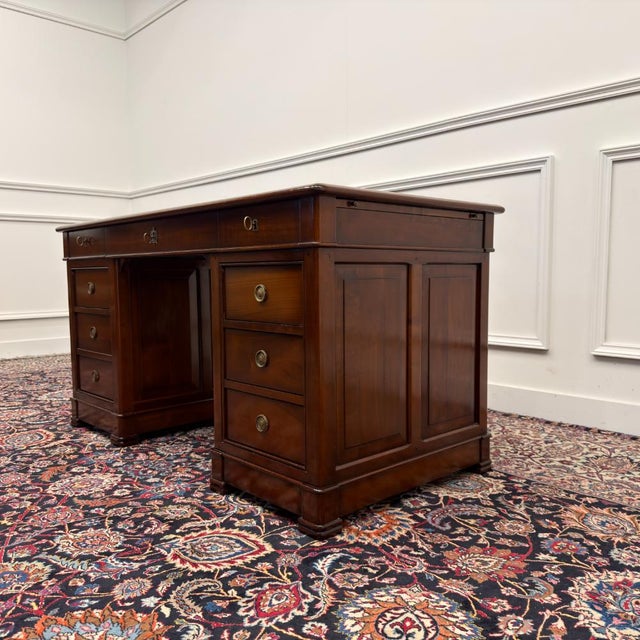 Classic Italian Desk from Assi D'Asolo For Sale - Image 6 of 18