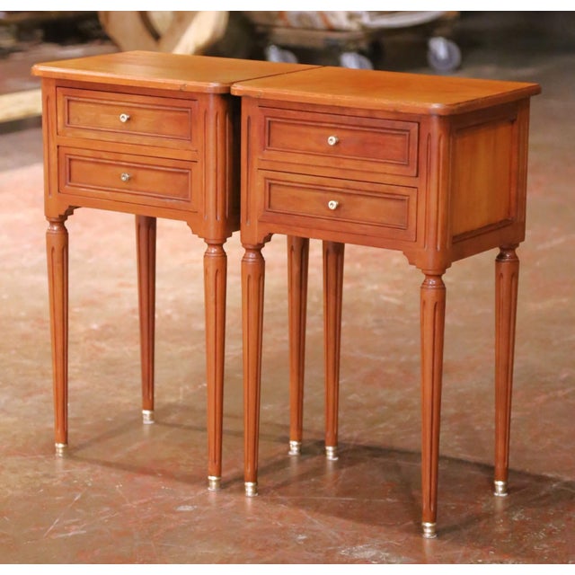 Late 20th Century Pair of Late 20th Century French Louis XVI Walnut Bedside Tables With Drawers For Sale - Image 5 of 15