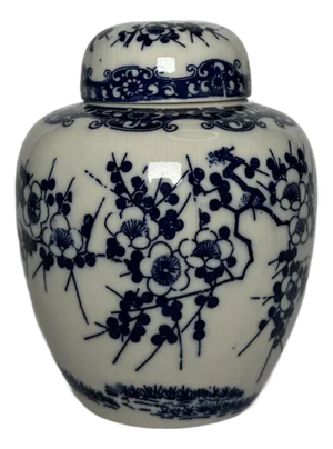 Vintage Asian Japanese Blue and White Lidded Ginger Jar, Small