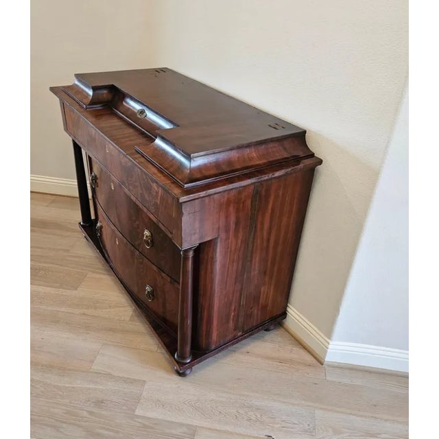 Auburn Early 19th Century Biedermeier Period Flame Mahogany Chest of Drawers For Sale - Image 8 of 13