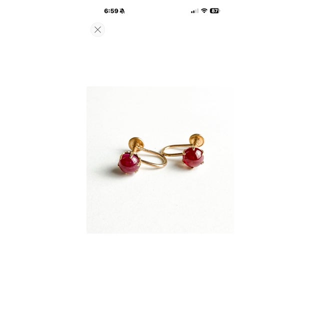 Vintage 14k Yellow Gold Cabochon Ruby Screw-Back Earrings, A Pair For Sale - Image 12 of 12
