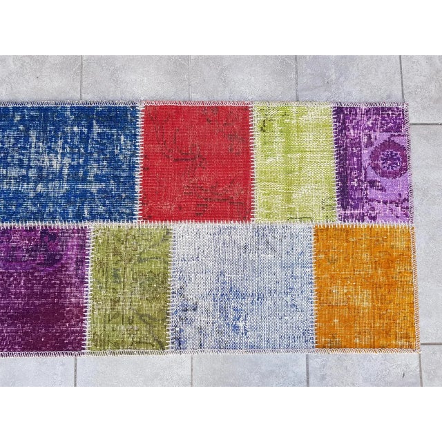1960s Mid 20th Century Bohemian Handknotted Wool Runner Oushak Turkish Colorful Runner For Sale - Image 5 of 10