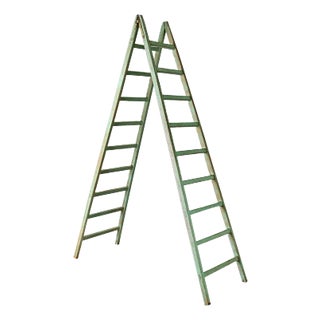 English 19th Century Painted Folding Ladder-Rack For Sale