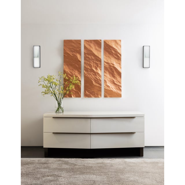 2020s Contemporary Holly Hunt Prism Sconce - Light Patina For Sale - Image 5 of 5