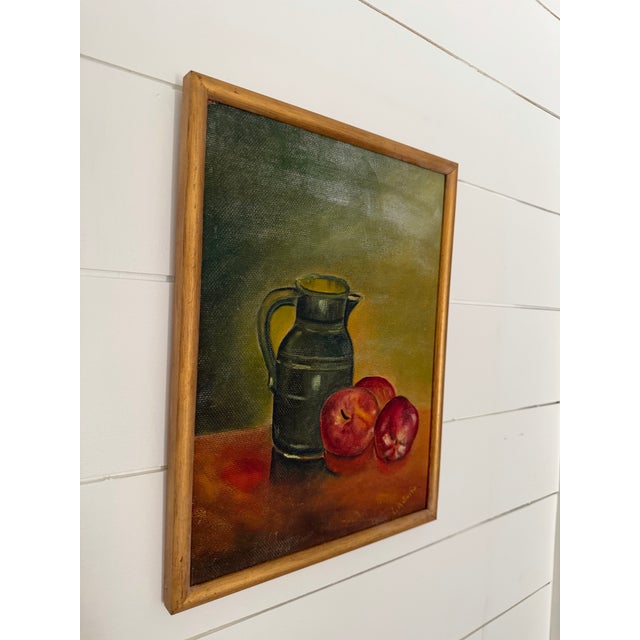 1960s Vintage Still-Life Painting of a Dark Green Ceramic Pitcher and Red Apples, by Artist Lr Smith For Sale - Image 5 of 9