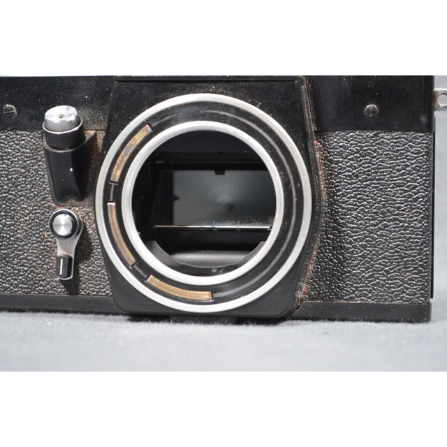 Mid-Century Modern Vintage Praktica LLC 35mm SLR Camera Set With Carl Zeiss Jena Pancolar, Pentacon Lenses, Admiral 500mm Lens and Accessories For Sale - Image 3 of 17