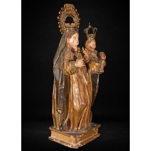 16th Century Spanish Polychrome Virgin and Child Sculpture For Sale - Image 5 of 10