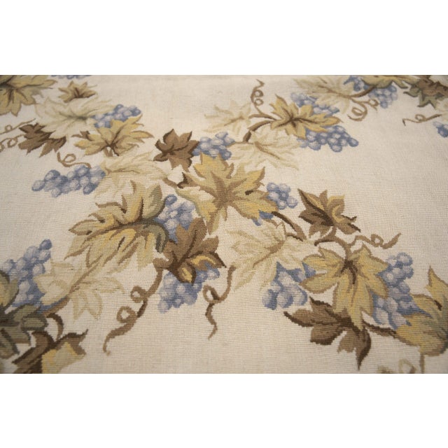 9x12 Vintage Aubusson Flat Weave Wool Rug, Ivory Grapevine Lattice For Sale In New York - Image 6 of 14