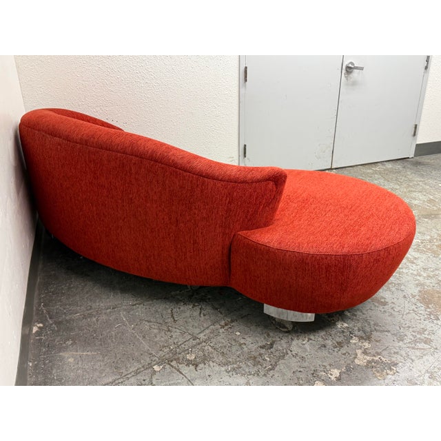 Vladimir Kagan Style Serpentine Mambo Sofa For Sale In San Francisco - Image 6 of 12