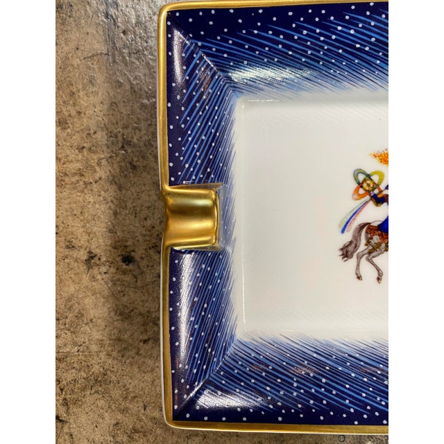 1980s 1980s Vintage Hermes Blue Porcelain Fan Ashtray For Sale - Image 5 of 8