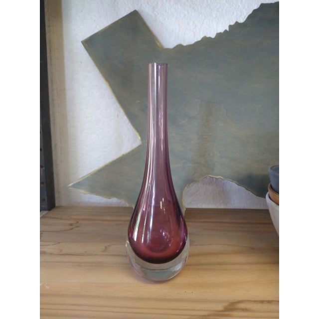 Mid-Century Glass Sommerso Bud Stem Vase, Raspberry Burgundy Wine Coloring For Sale In Austin - Image 6 of 6