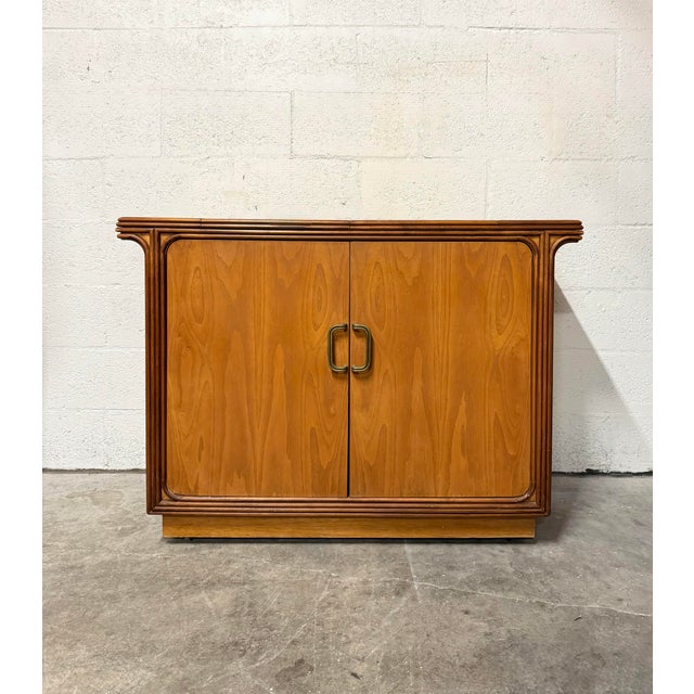Vintage MCM Flip-Top/Fold-Out Dry Bar on Casters For Sale - Image 4 of 8