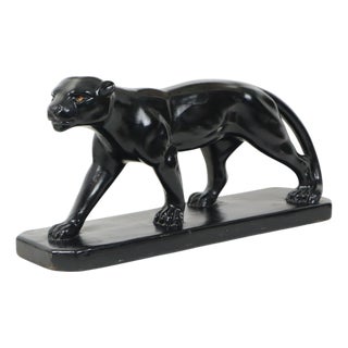 Art Deco French Panther Sculpture in Black Lacquered Plaster, 1920s For Sale