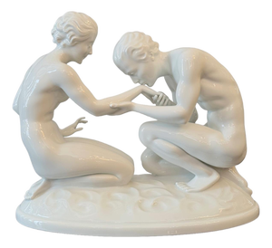 Porcelain Der Handkuss (The Hand Kiss) Sculpture by Eduard Liebscher for Augarten Vienna, 1936