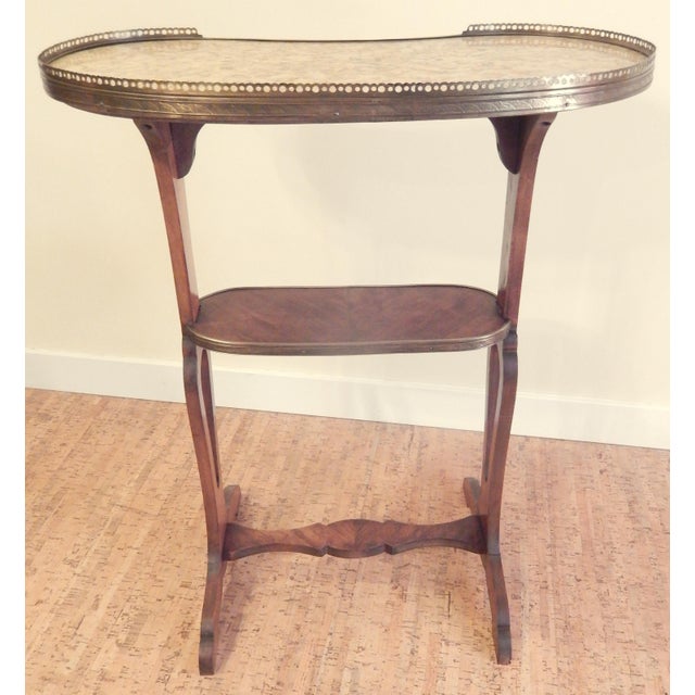 French Early 20th Century French Walnut and Marble Accent Table For Sale - Image 3 of 7