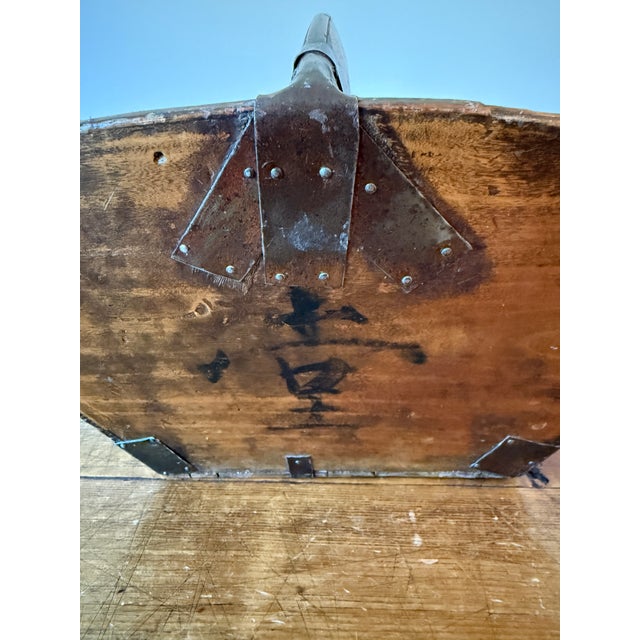 Wood Antique Chinese Rice Measure Bucket "Dou" With Metal Hardware & Wood Joints For Sale - Image 7 of 13
