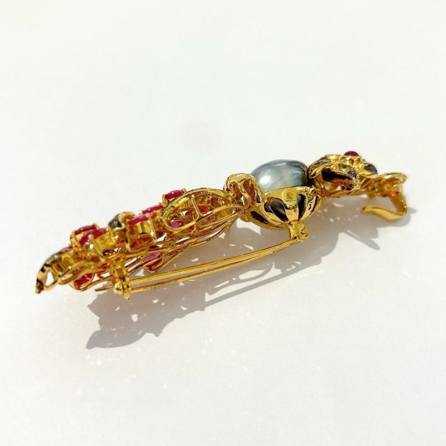 The Bochic "Orient" Pearl, Rubies & Sapphires Pendant Set In 18K Gold & Silver For Sale In New York - Image 6 of 18